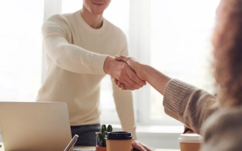 Artificial Intelligence vs. Human Touch Artificial Intelligence vs. Human Touch