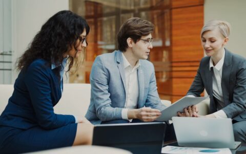Managing Risk Through Service Excellence